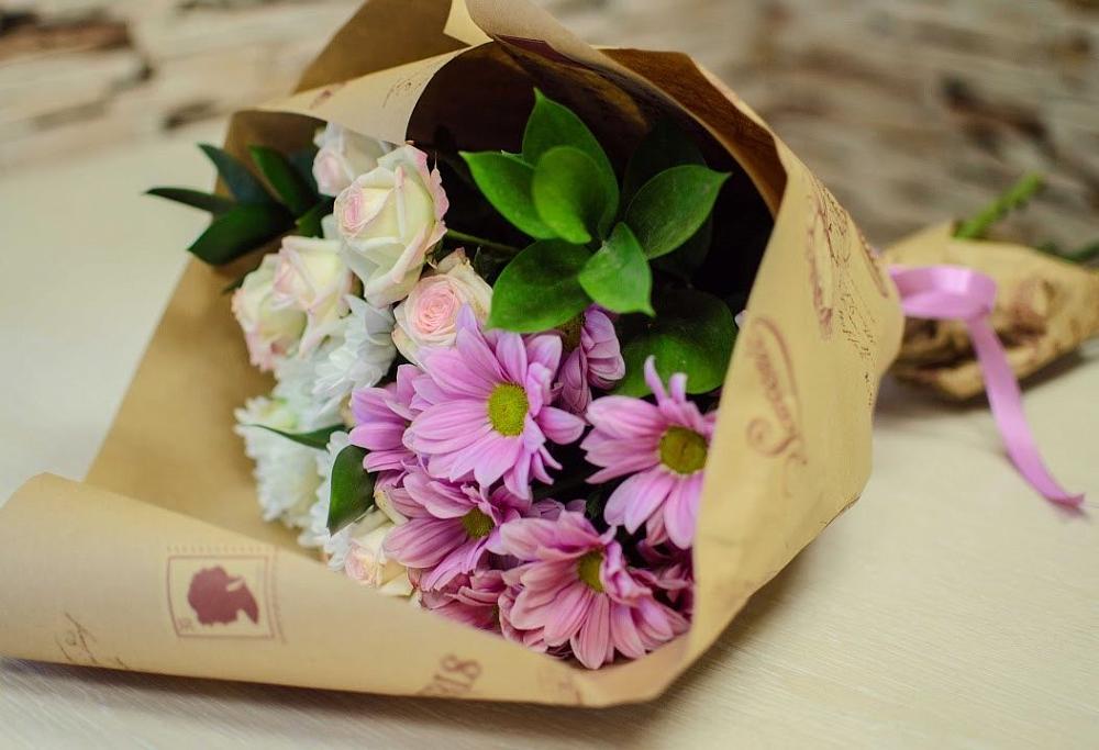 Букет цветов из: Розы и Хризантемы в Динской