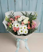 Букет цветов из:  Розы, Лизиантусы и Хризантемы в Динской