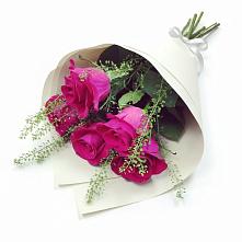 Букет цветов из:  Розы в Динской