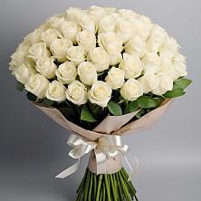 Букет 101 беля роза Белоснежка в Динской