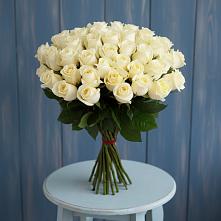 Букет 51 Белая роза Эдлесс Лав в Динской