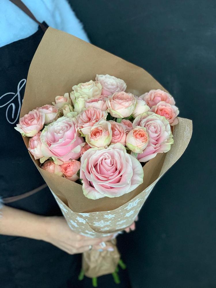 Букет цветов из: Хризантемы и Розы в Динской