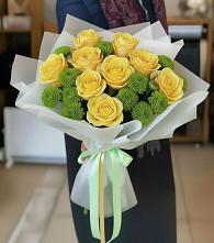 Букет цветов из:  Хризантемы и Розы в Динской
