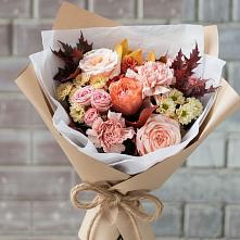 Букет цветов из:  Гвоздики, Хризантемы и Розы в Динской