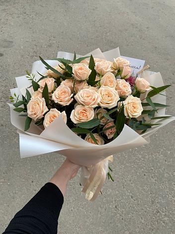Букет Кремовые розы Латте в Динской