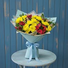 Букет цветов из:  Альстромерии и Хризантемы в Динской