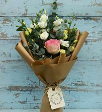Букет цветов из:  Розы и Лизиантусы в Динской